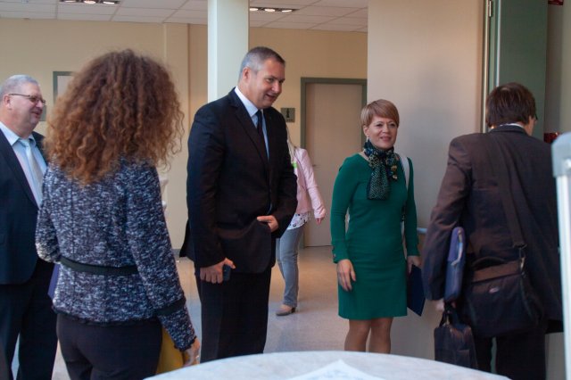 Zasedanje podeželskega parlamenta